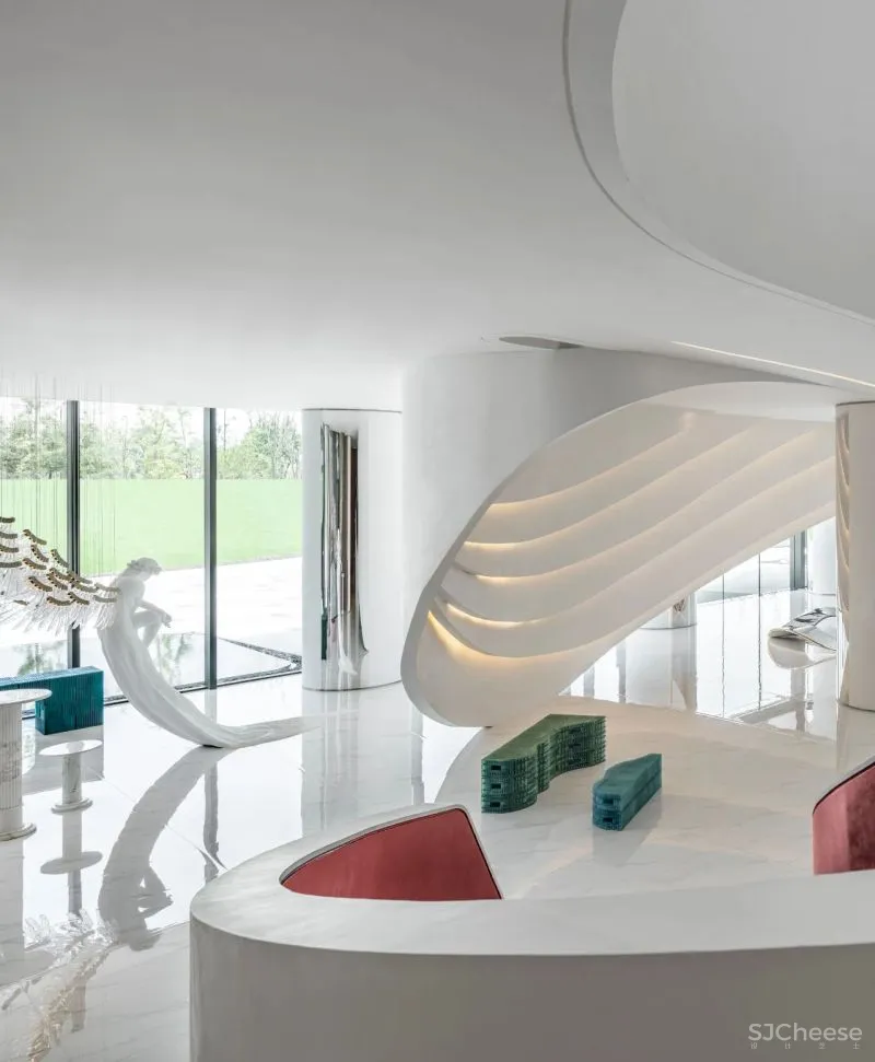 刘荣禄新作|生活艺术馆 「穿行宇宙的星际航母」