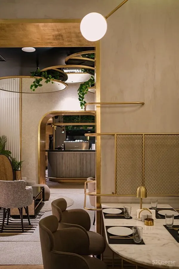 Alchemy新作 古铜色餐厅设计