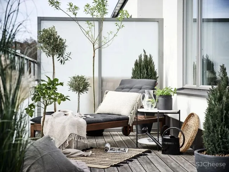 求求你不要再往阳台上挂裤衩了！这样装不香吗？