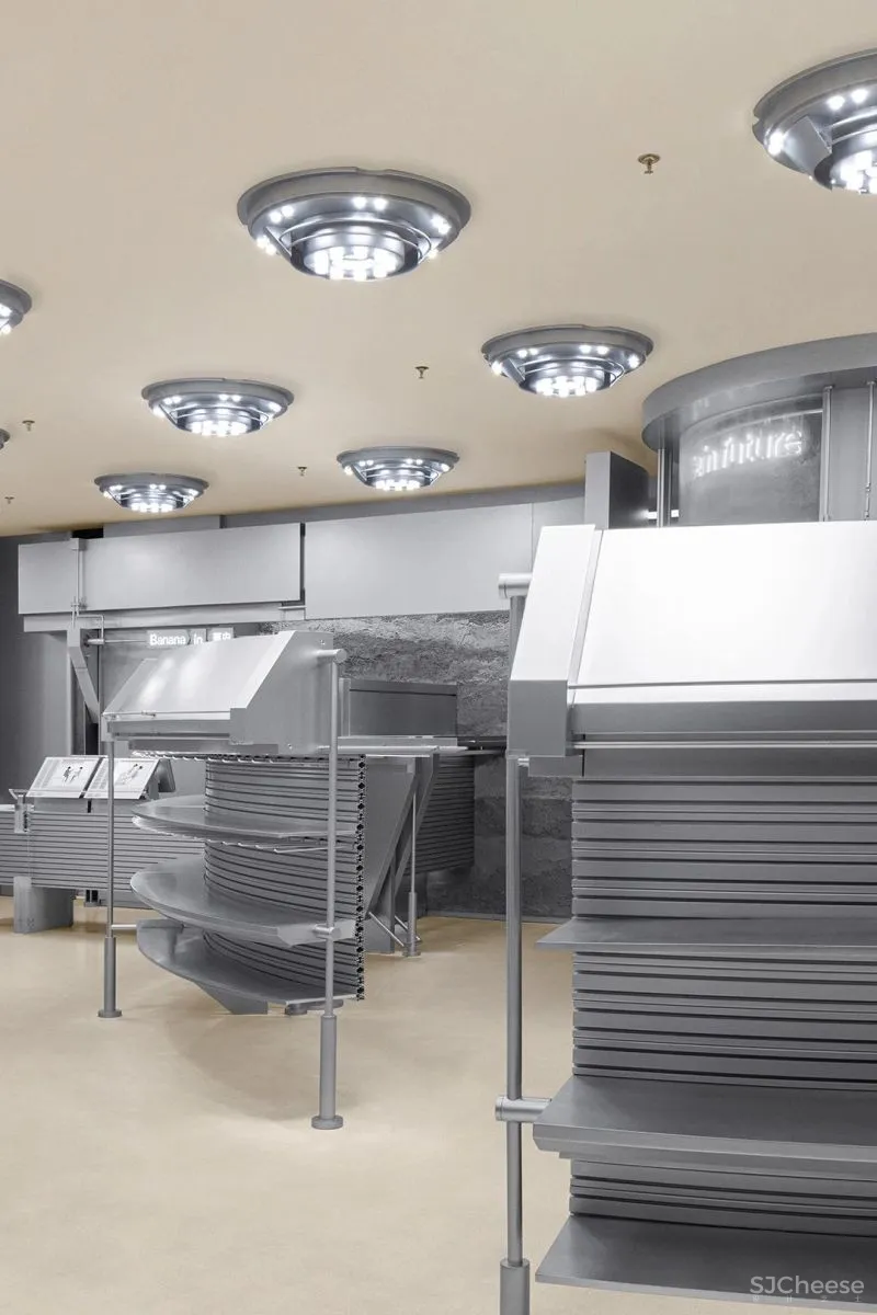 Some Thoughts 李京泽 蕉内深圳概念店,探索机械美学装置的趣味性