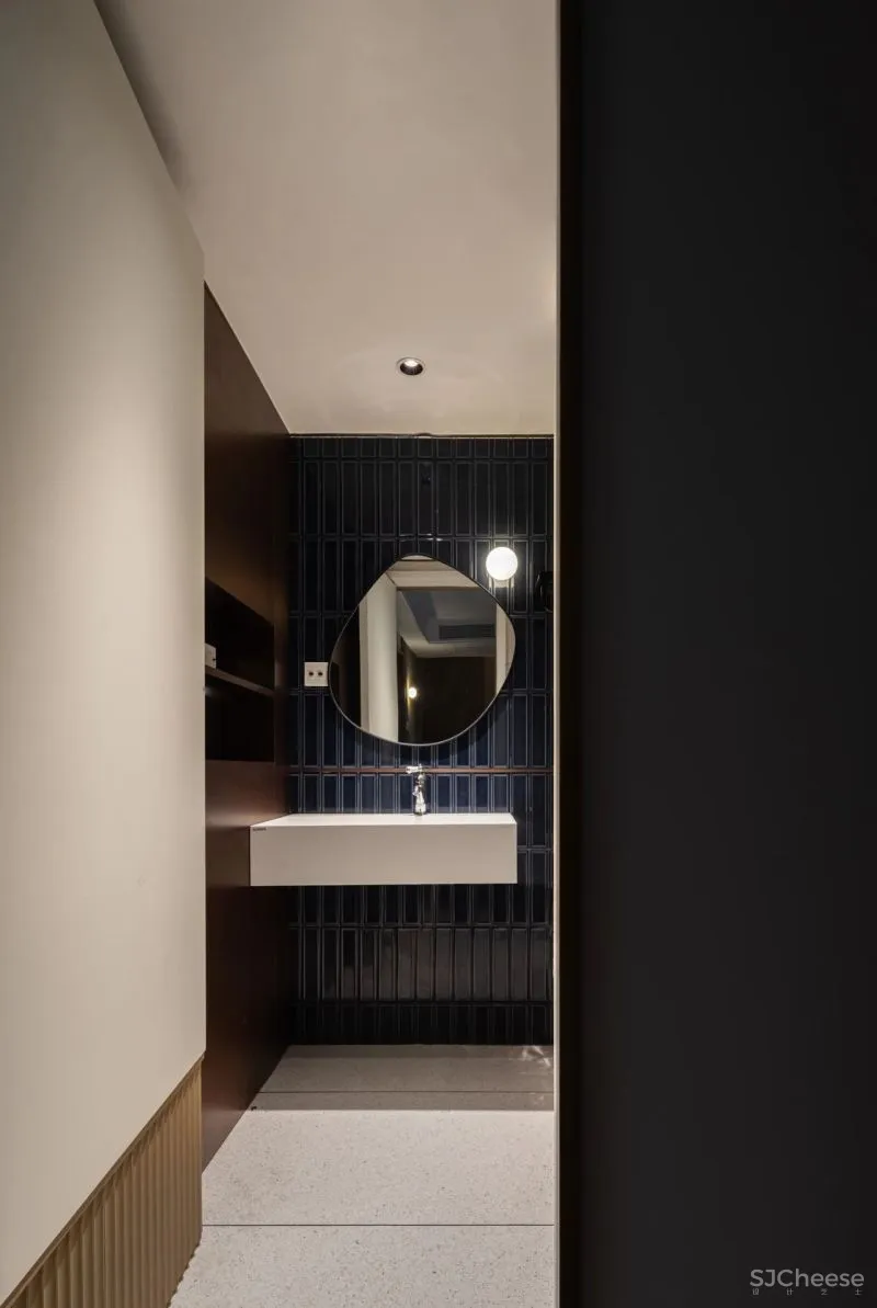 160㎡老房重装,不动硬装也能出彩