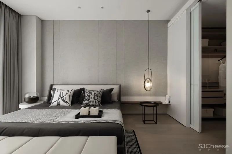 光魅 唐忠汉新作