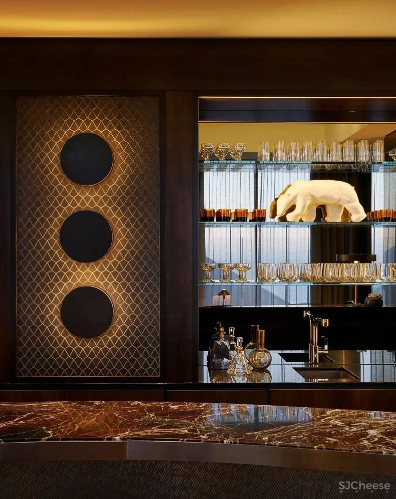 猛砸55亿打造的豪华公寓楼,内饰比别墅还奢华!