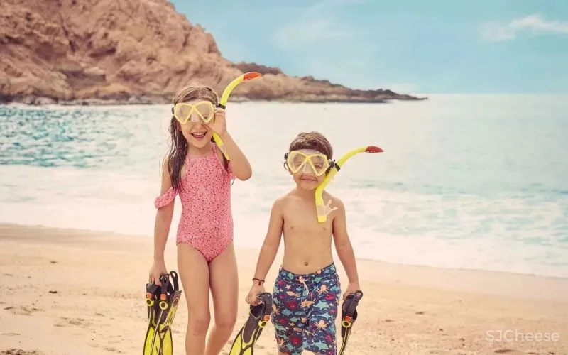 蒙太奇洛斯卡沃斯酒店