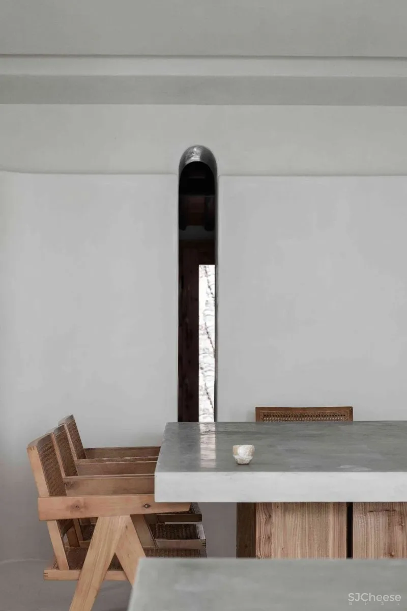 400㎡极简白咖啡馆,重塑建筑几何之美 一野设计