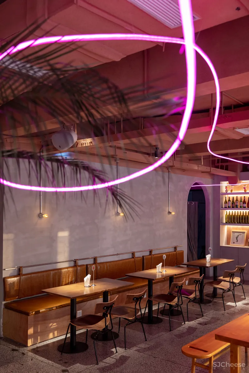 【新作】LIP 餐吧