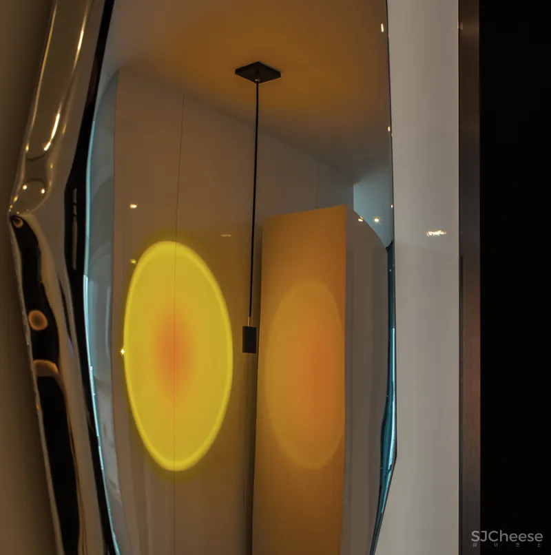 木维设计 • 王星|重色系独居私宅