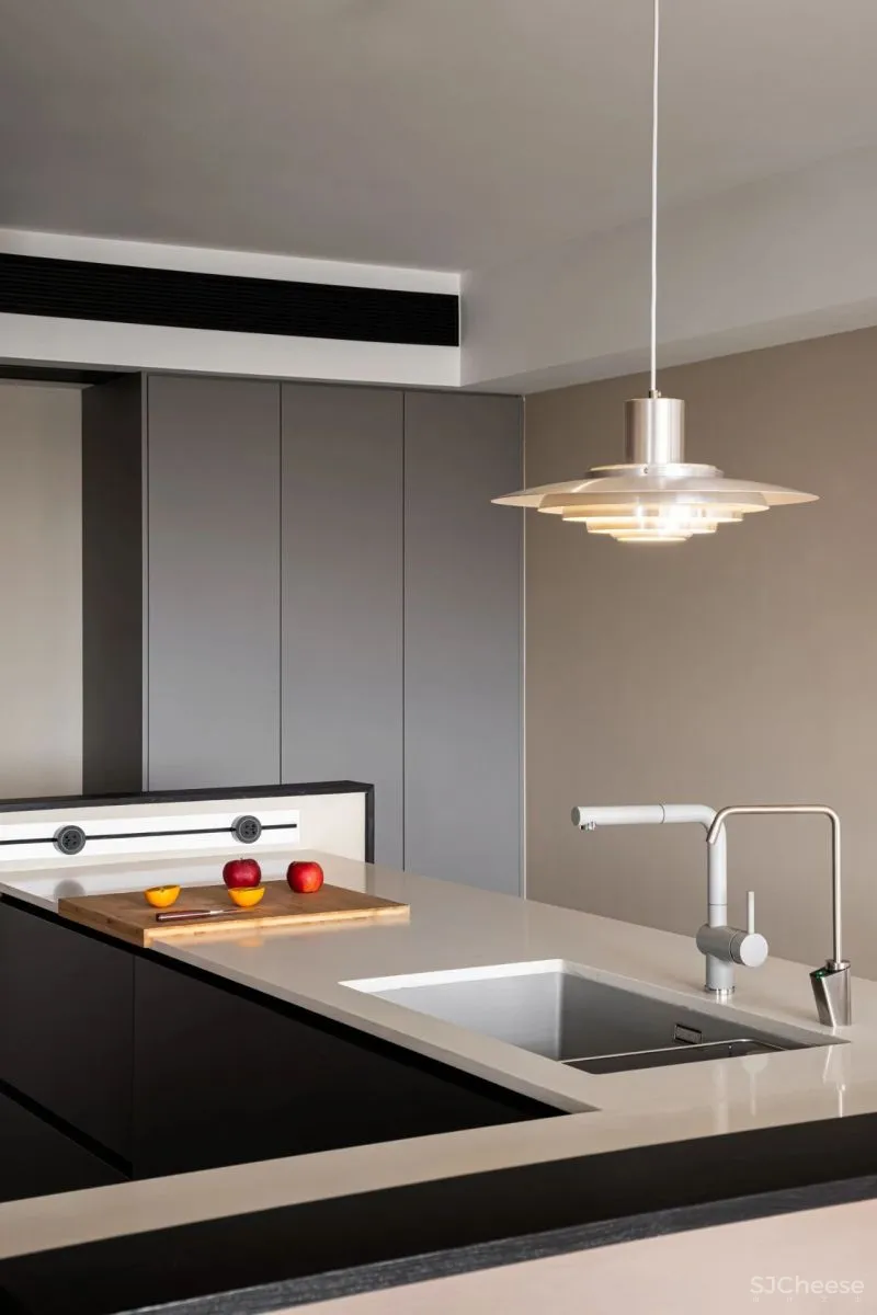 117㎡普通户型“重生”,4米大岛台、投影、收纳...美到认不出!