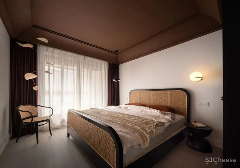 160㎡老房重装,不动硬装也能出彩