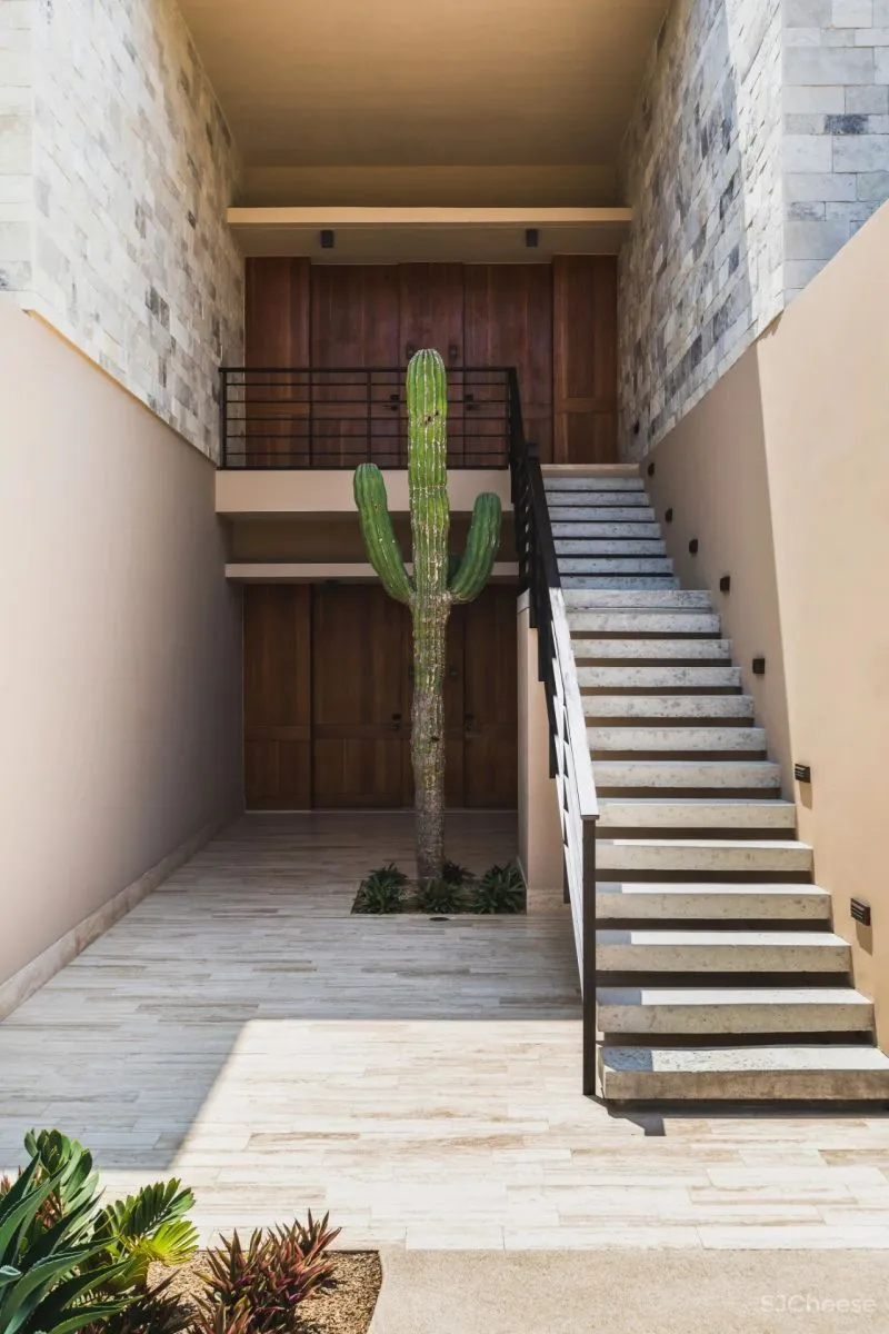 蒙太奇洛斯卡沃斯酒店