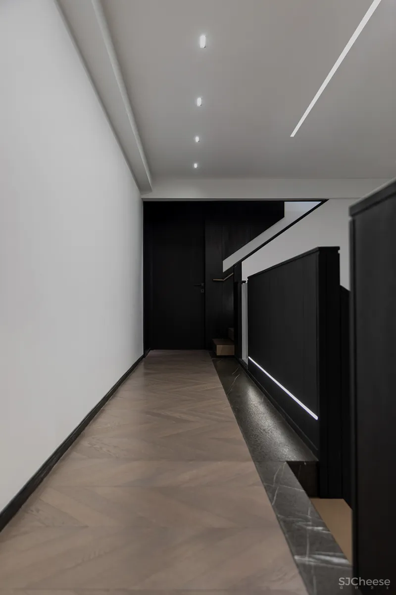 凌聚设计 • 宅，跟着感觉走