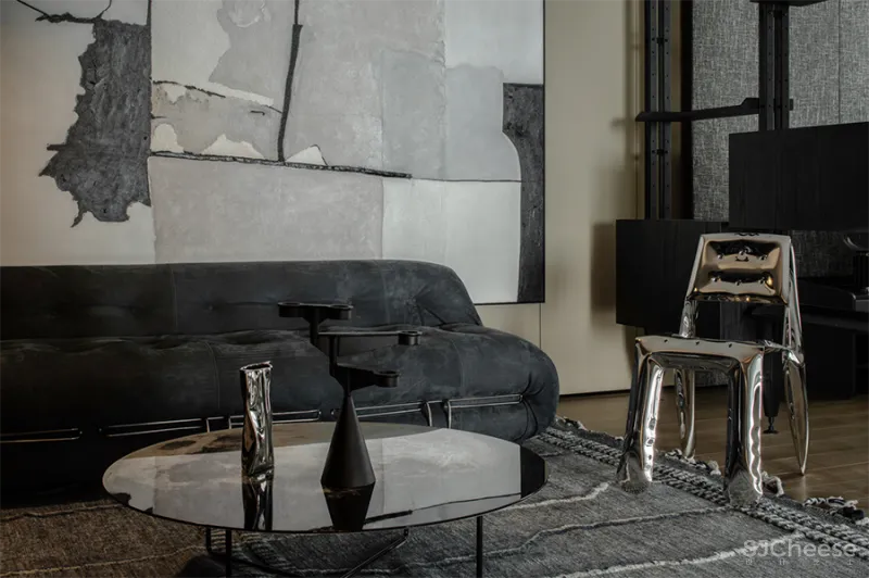 木维设计 • 王星|重色系独居私宅