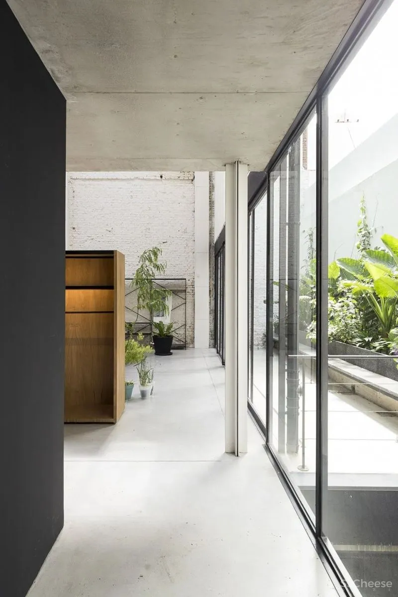 新作 开放式平面优化工作模式 Soler 4733办公室 Ana Sol Smud