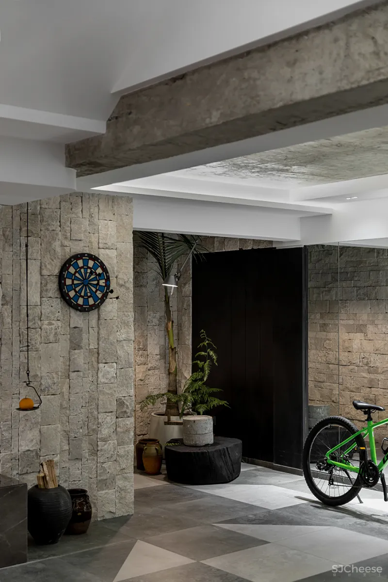 凌聚设计 • 宅，跟着感觉走