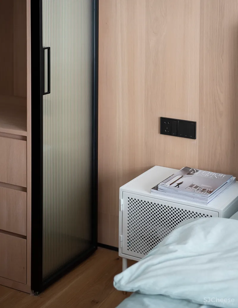 220㎡顶楼复式,精致木质感,舒适而自然!