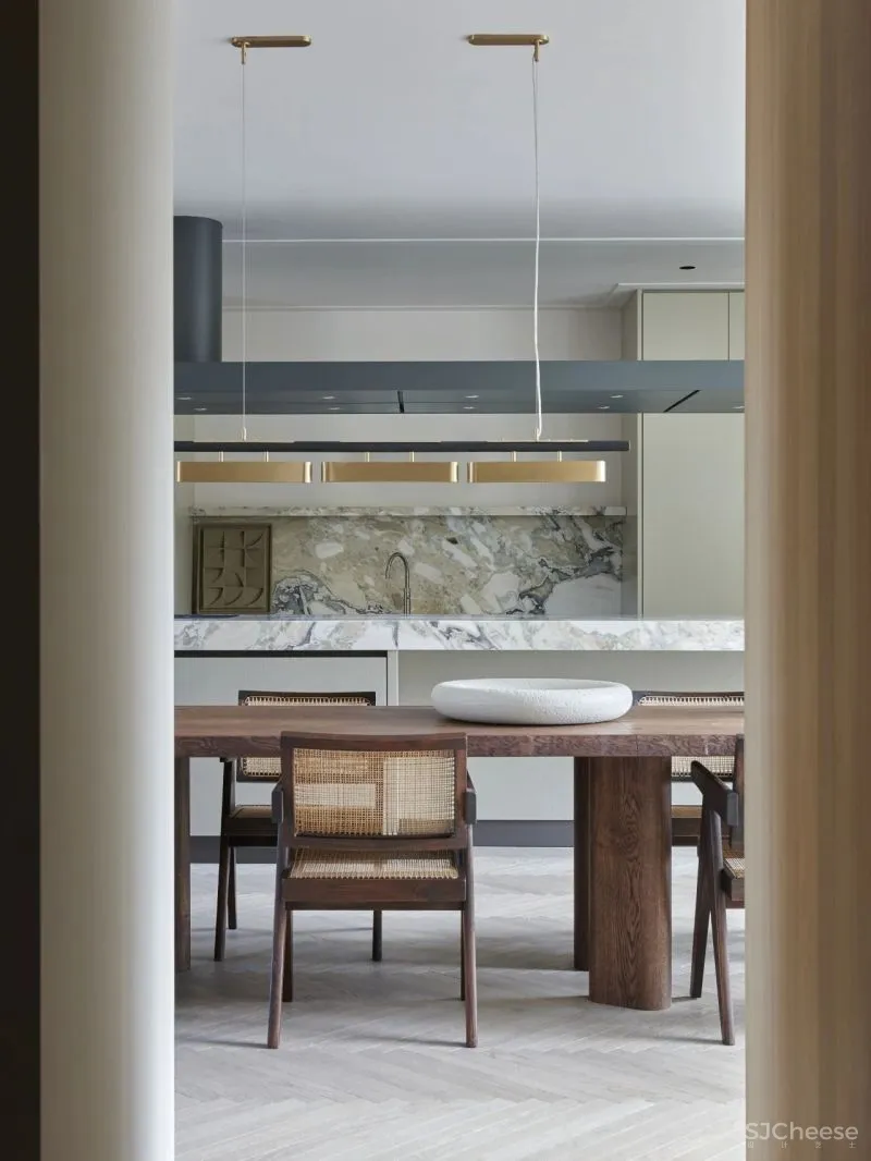 Framework Studio 精致的历史感