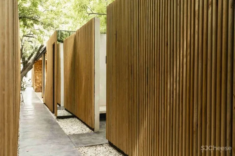 Mauricio Ceballos 墨西哥 融入大自然的林间景观别墅