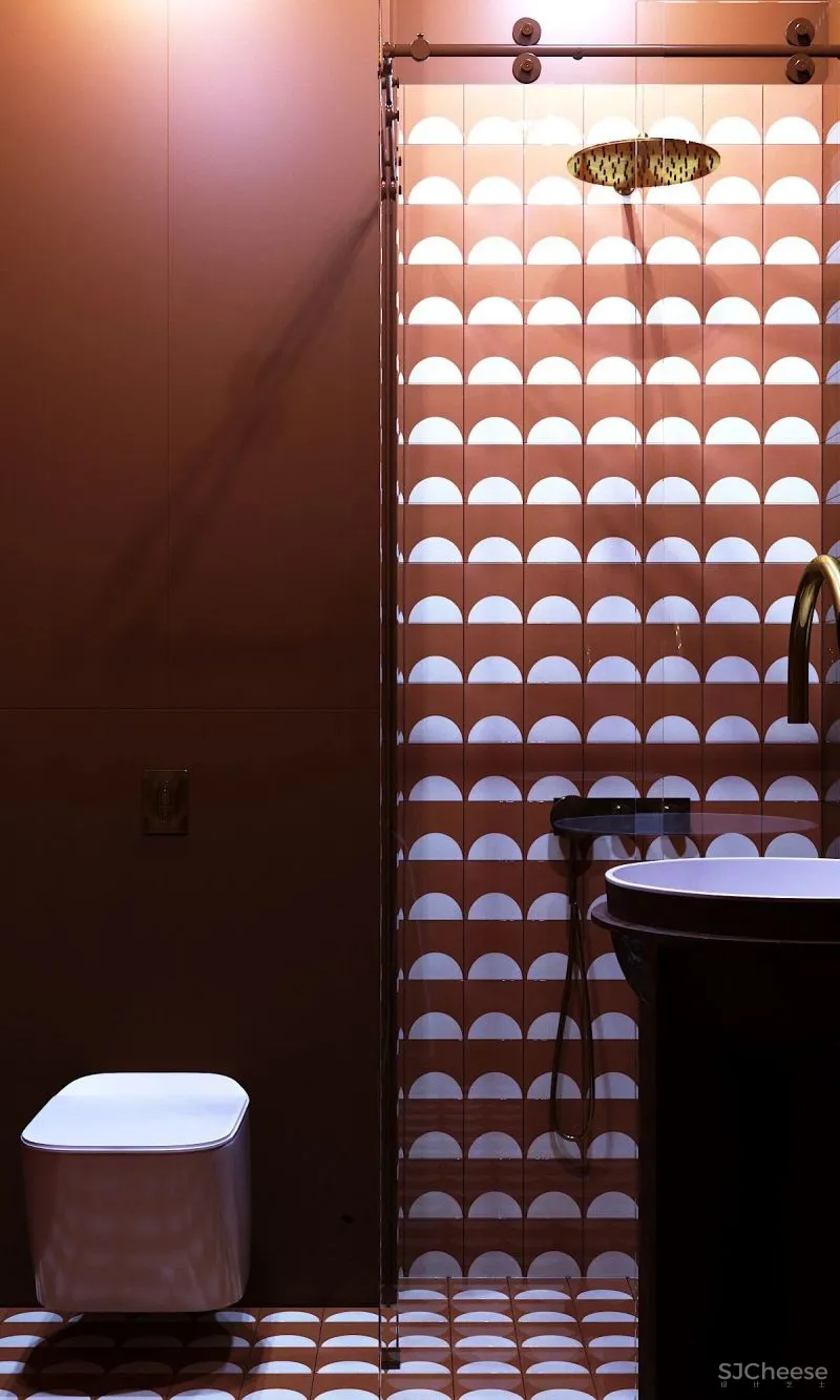 大户型下的浓郁枫叶红,留存满室的明朗光泽!