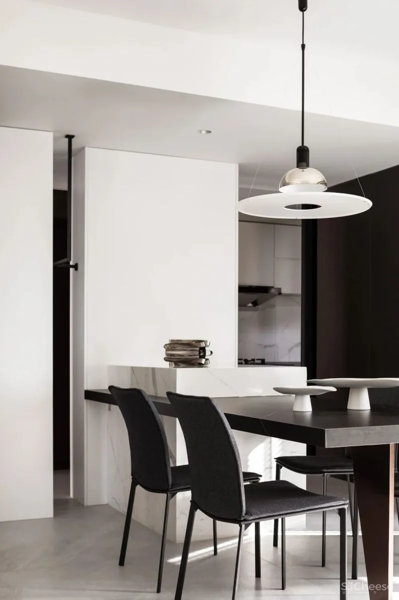 何雨晴•吴晨 × 私宅:影像中的表白