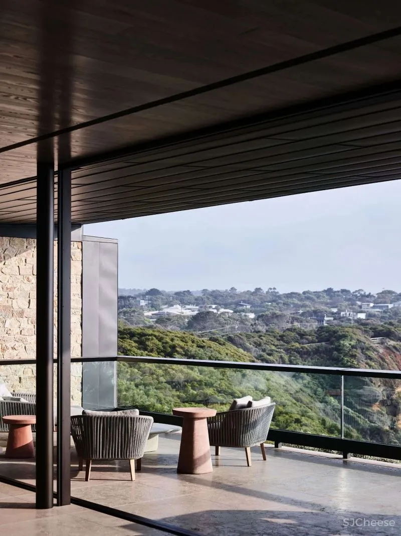 Rob Mills新作,兼具质朴与奢华的海边豪宅设计