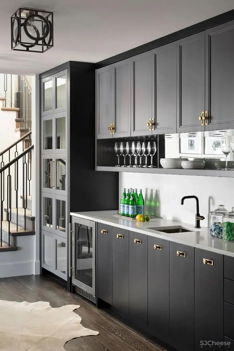 Atmosphere-融合了传统与现代风格的加拿大“风格之王”