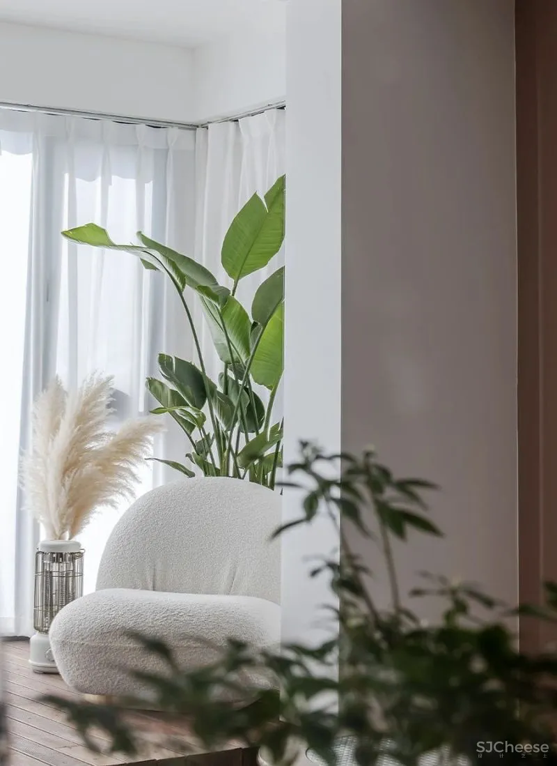 整屋粉色？这个76㎡够大胆！