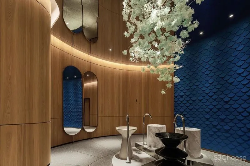 打造出令人充满探索欲的游逛空间体验