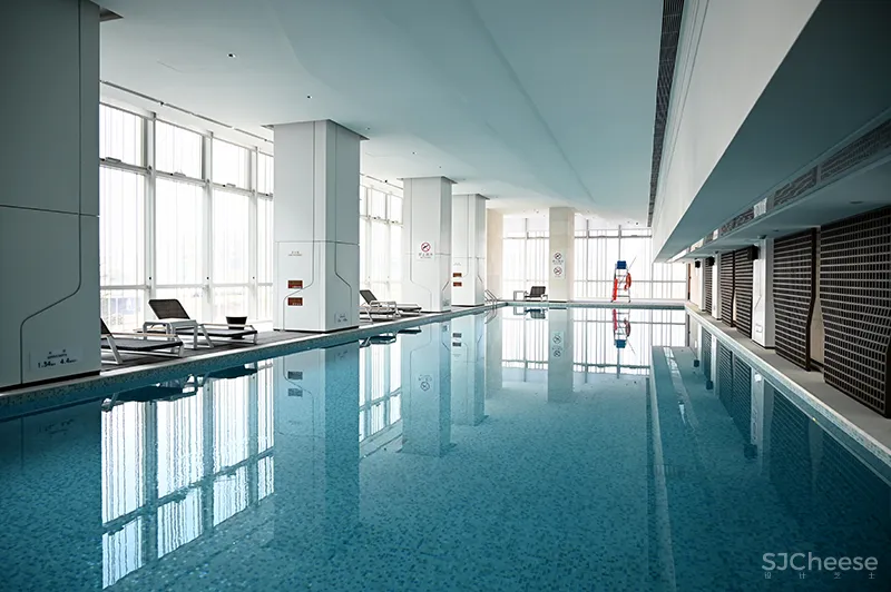 【CCD新作】大中华区首家“摩登商旅”设计旗舰酒店—深圳国际会展中心皇冠假日酒店!