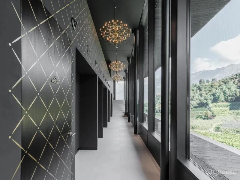 在乡下建一栋精品酒店,屋顶和农田皆有乐趣,一晚还不到千元