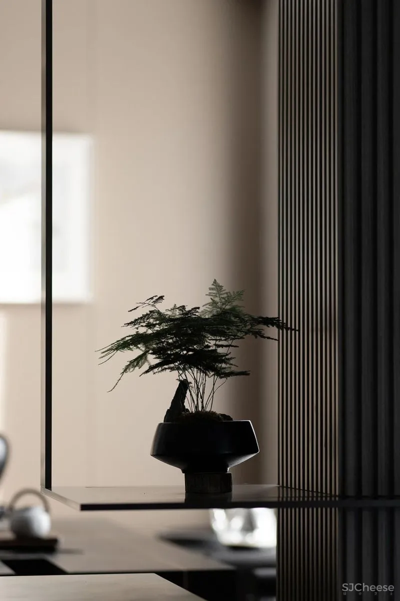 其境设计:凸显空间的自然美学,暖色调下的简洁随性!