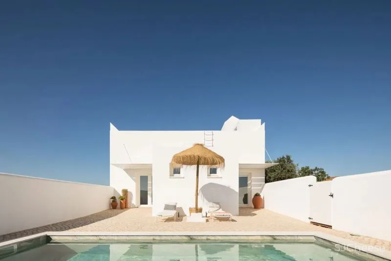 爱马仕主管开的民宿, 极简主义才有的高级