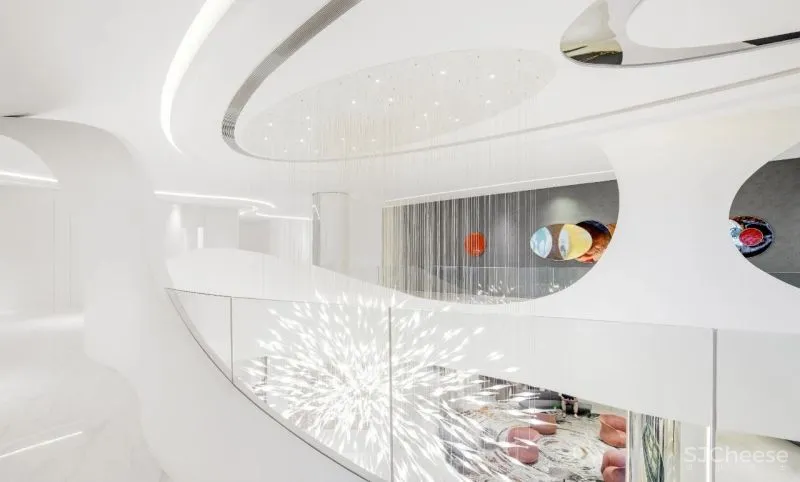 刘荣禄新作|生活艺术馆 「穿行宇宙的星际航母」