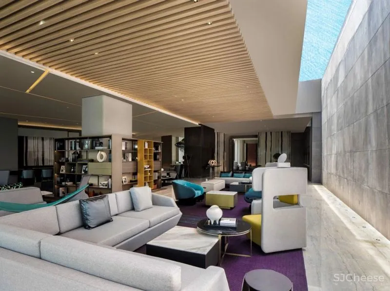 【CCD新作】大中华区首家“摩登商旅”设计旗舰酒店—深圳国际会展中心皇冠假日酒店!