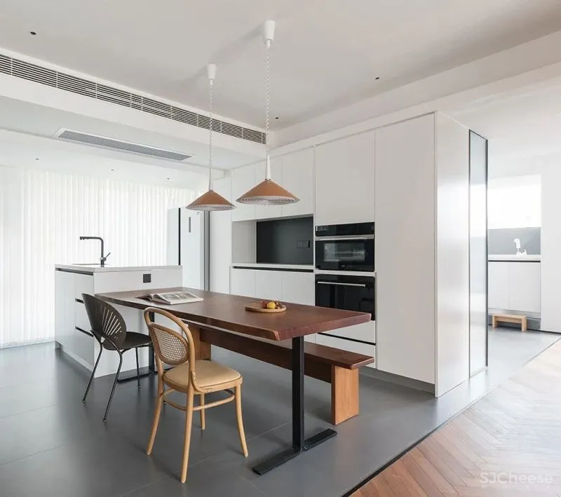 220㎡顶楼复式,精致木质感,舒适而自然!