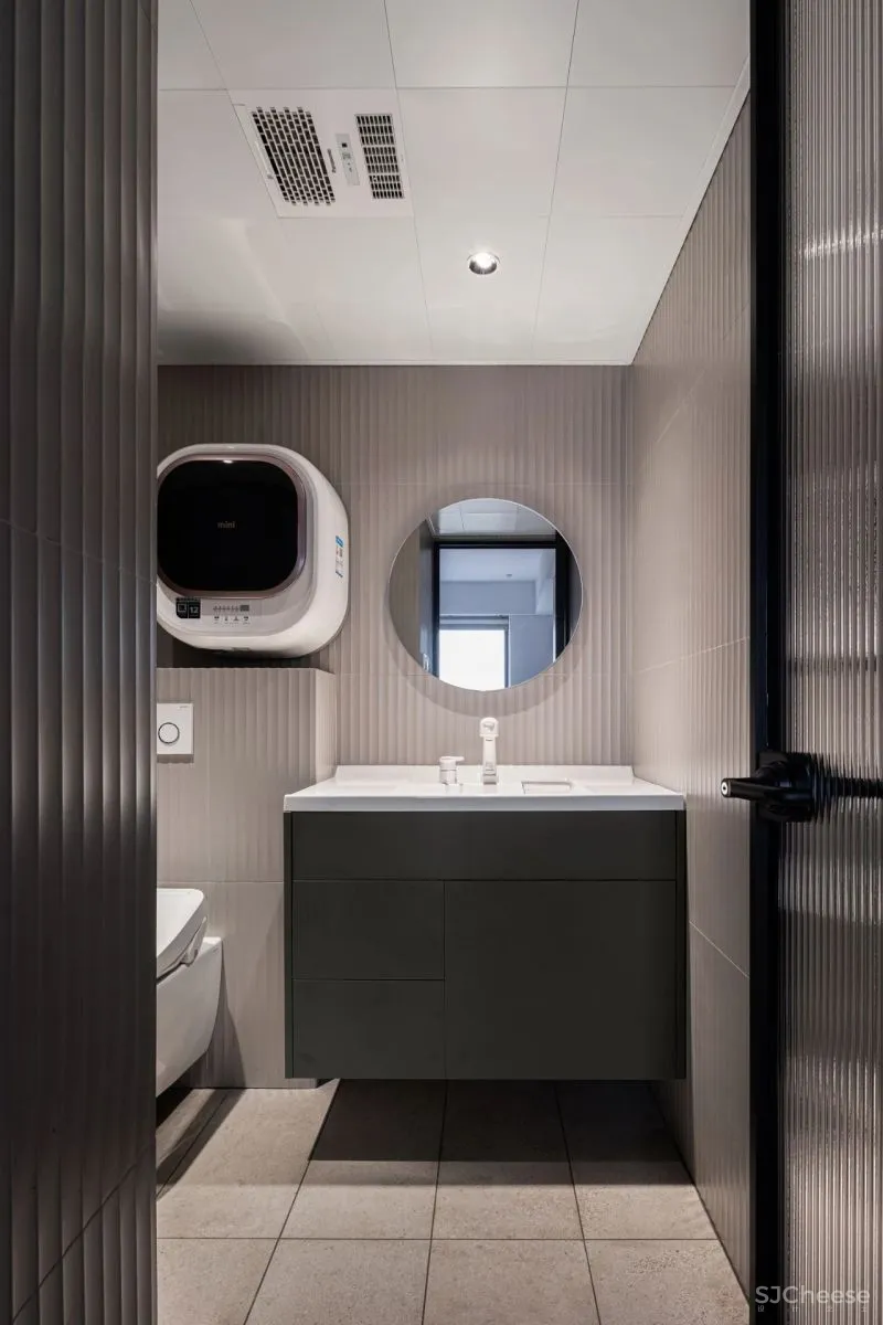 117㎡普通户型“重生”,4米大岛台、投影、收纳...美到认不出!