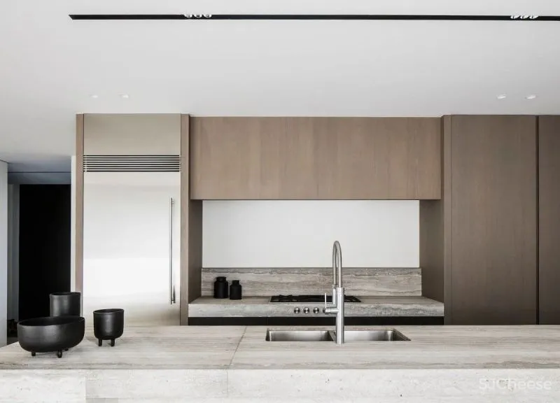 【Pieter Vanrenterghem】微妙的层次与精巧的内饰