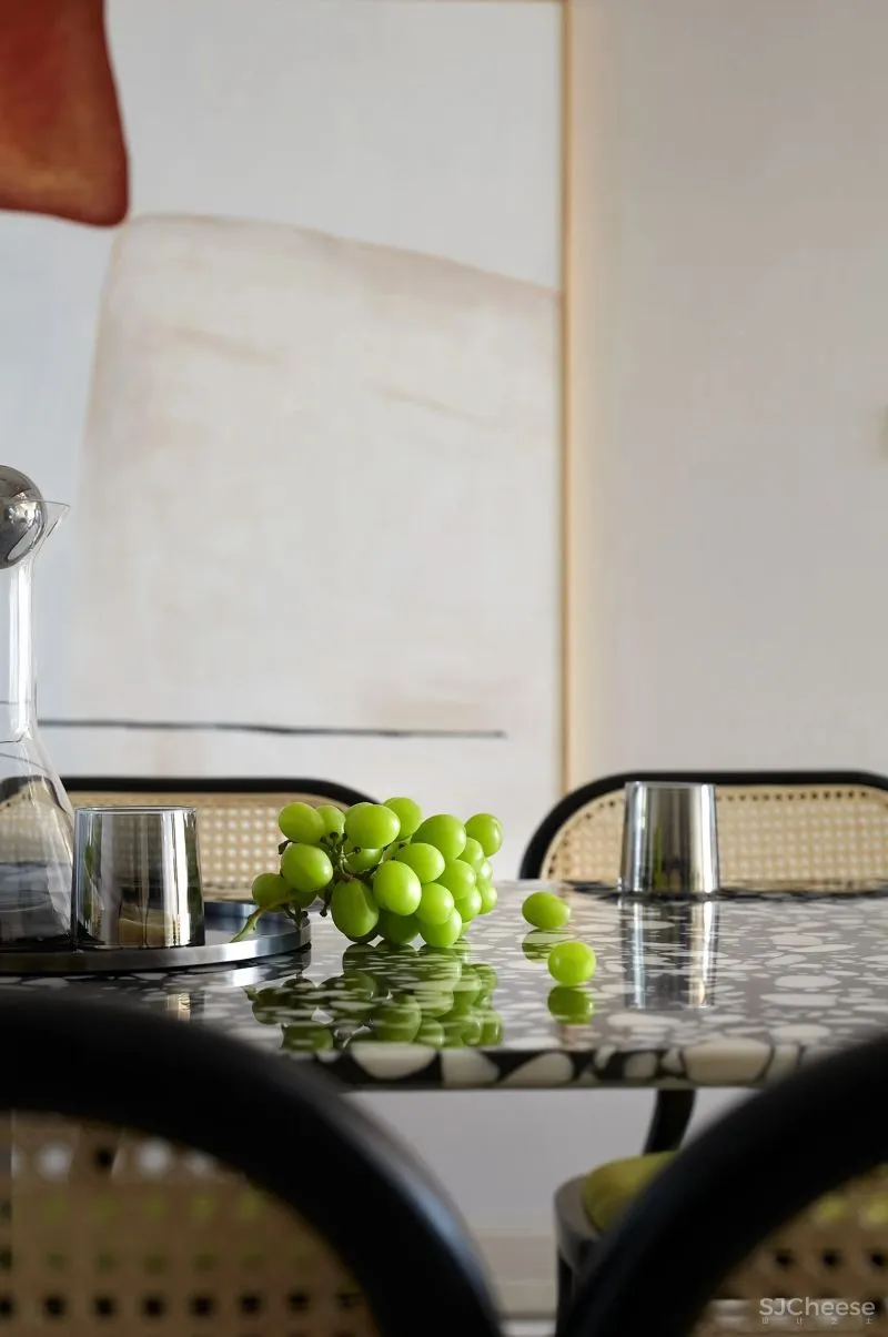 轻颜——精致小雅,焕新精装房格调|东荷逸品