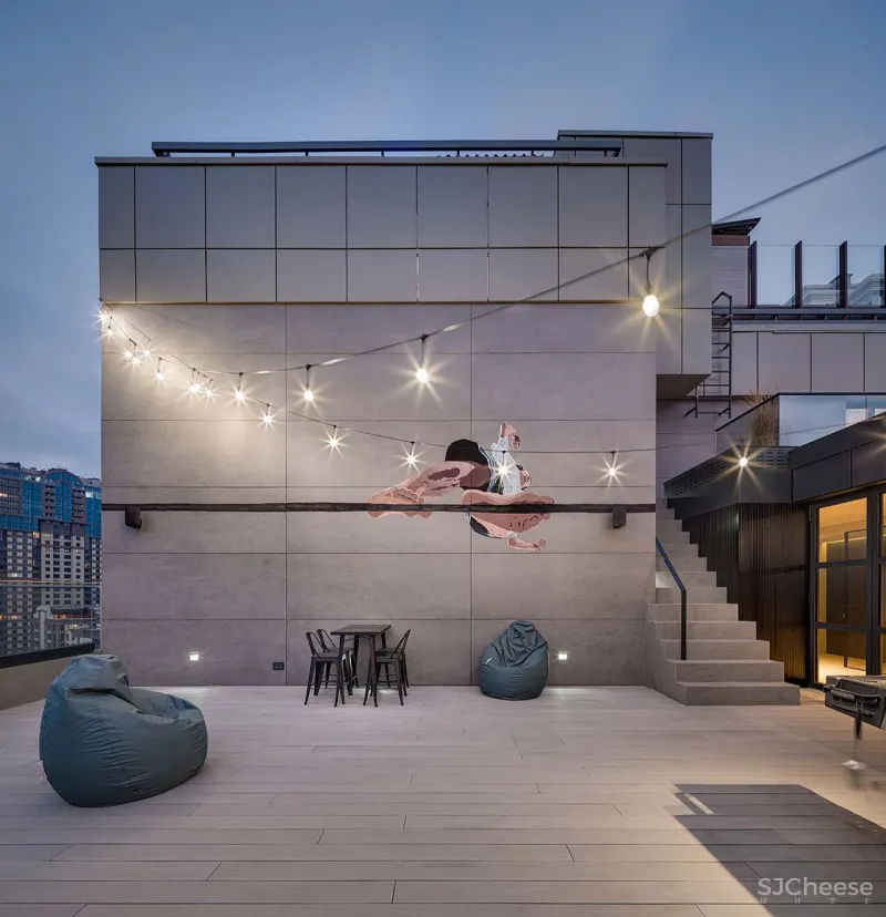 低调轻雅的顶层复式，住出另一种豪宅范！