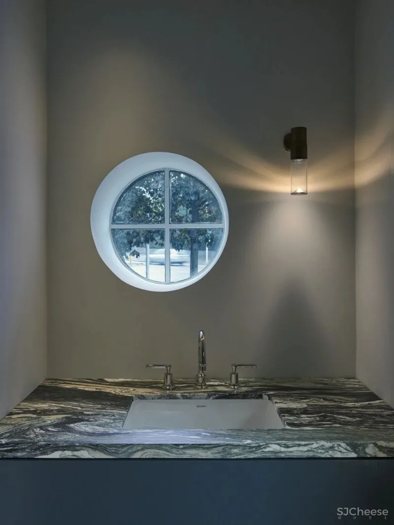 Framework Studio 精致的历史感