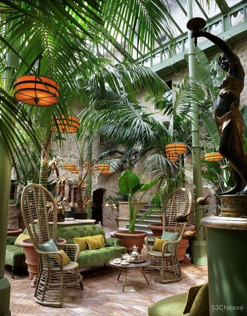 意大利千年古堡改造的酒店,1500万平米仅36间房,现代与古典的极限混搭!