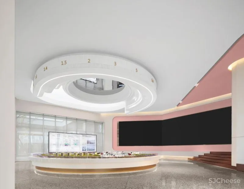 Fly to the moon丨SNP 尚诺柏纳