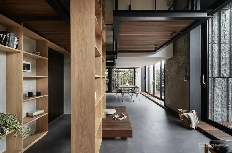 台湾一对夫妇,花了一大笔设计费,结果竟然连砖墙都外露,这样的房子你敢让父母知道吗?