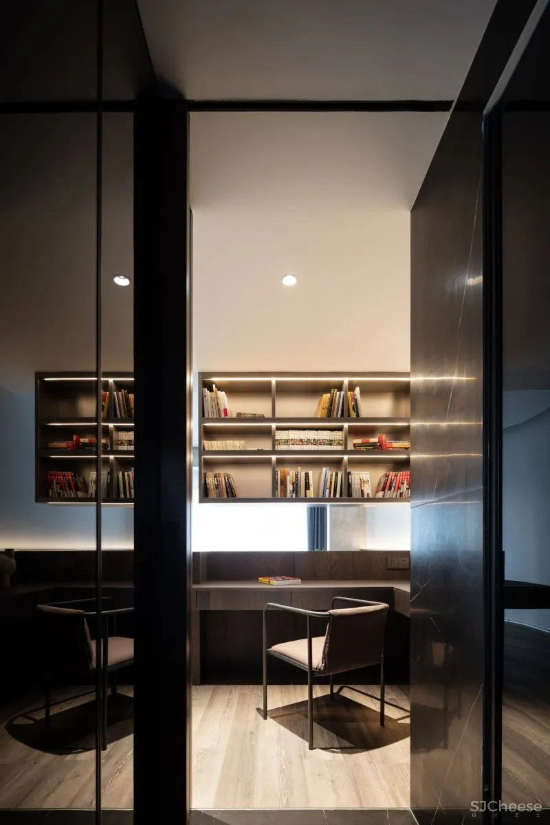 何雨晴•吴晨 × 私宅:影像中的表白