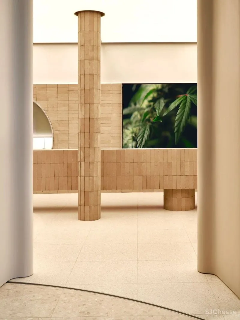 Pharmacy 一场沉浸式艺术零售之旅