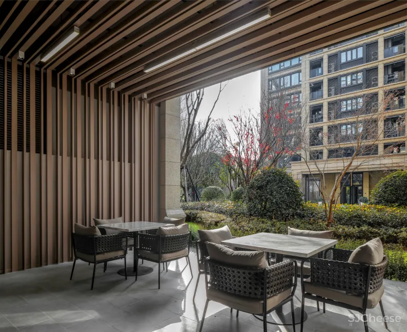 乐在设计 × 绿城诚园架空层:自然层次的交织