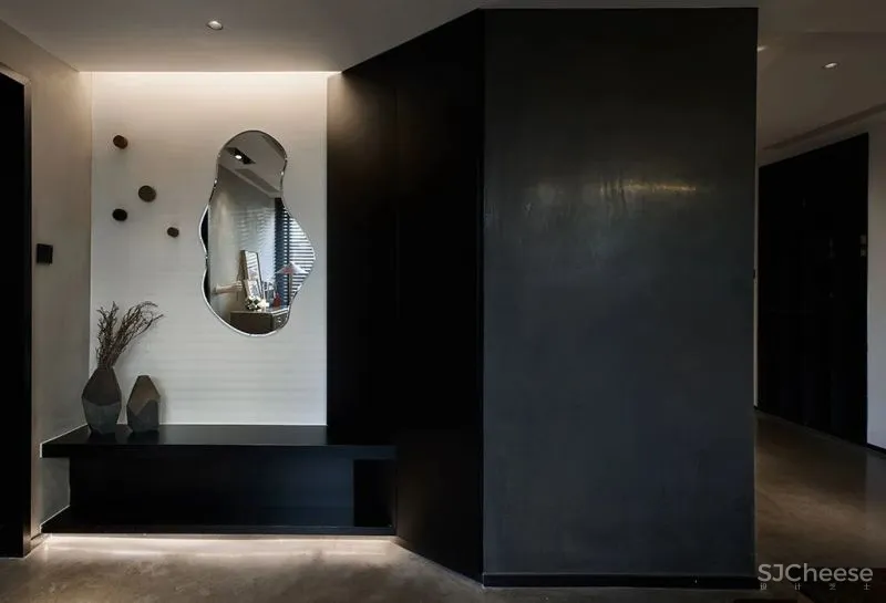 看完暗黑系工业风,其它风都“过时”了?