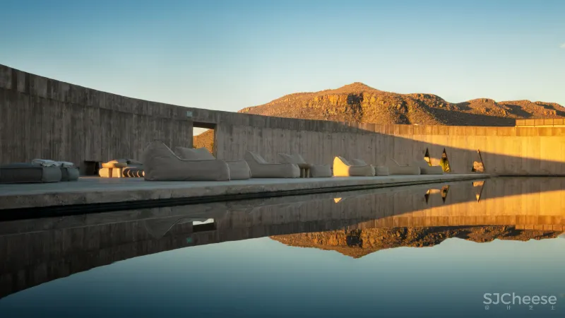 混凝土打造的侘寂野奢民宿,越「简陋」越高级