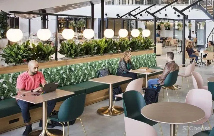 年入10亿,比google还会玩的设计公司,1000多个大奖拿到手软,客户都是500强