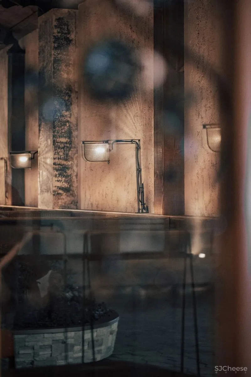 12SQUARE作品 18号酒馆