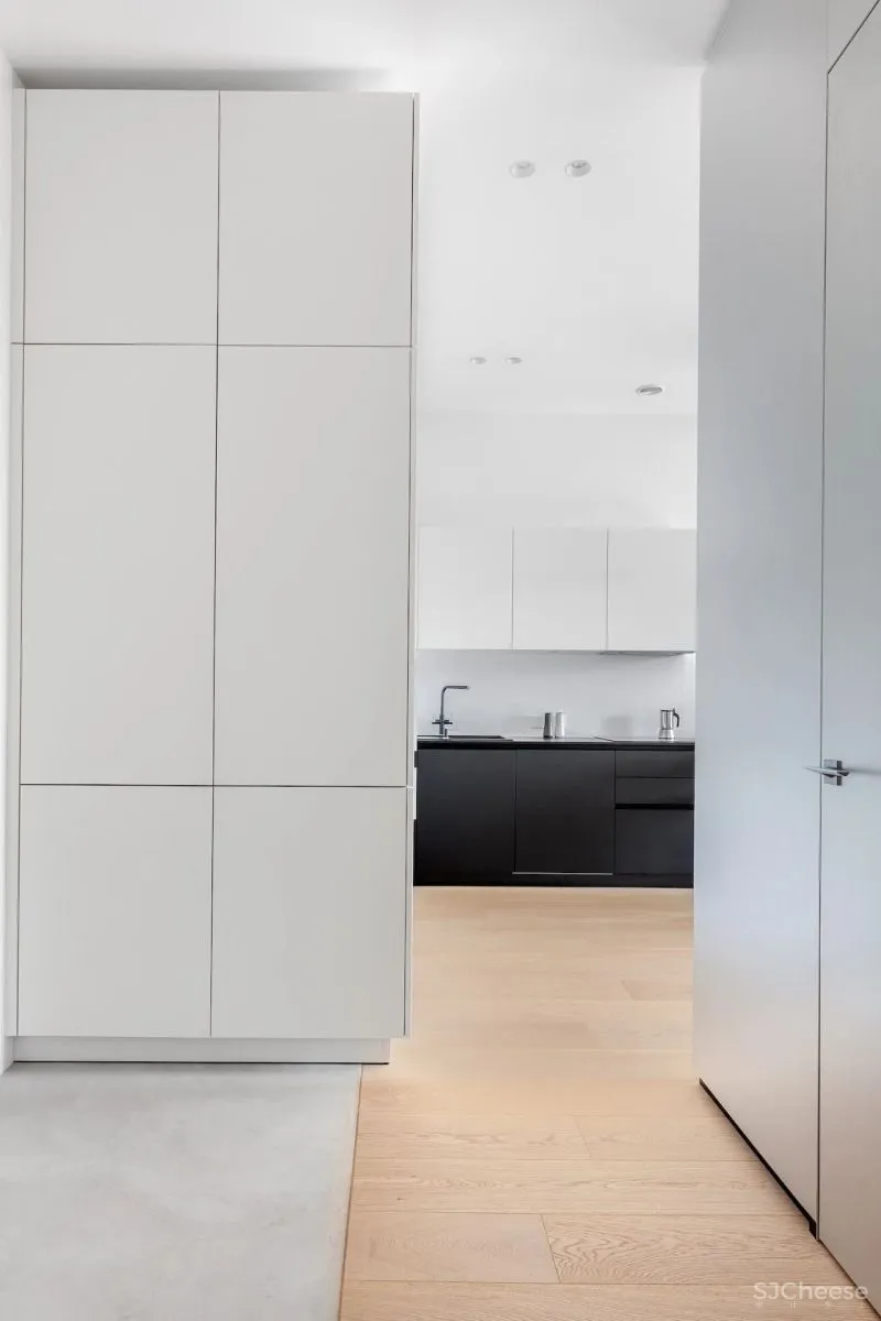 这个看似素雅平淡空间,其实隐藏了一颗躁动不安的心